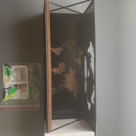 (1894) Two Wooden Shelves with atlas map cut out on metal back - Picture 9 of 10